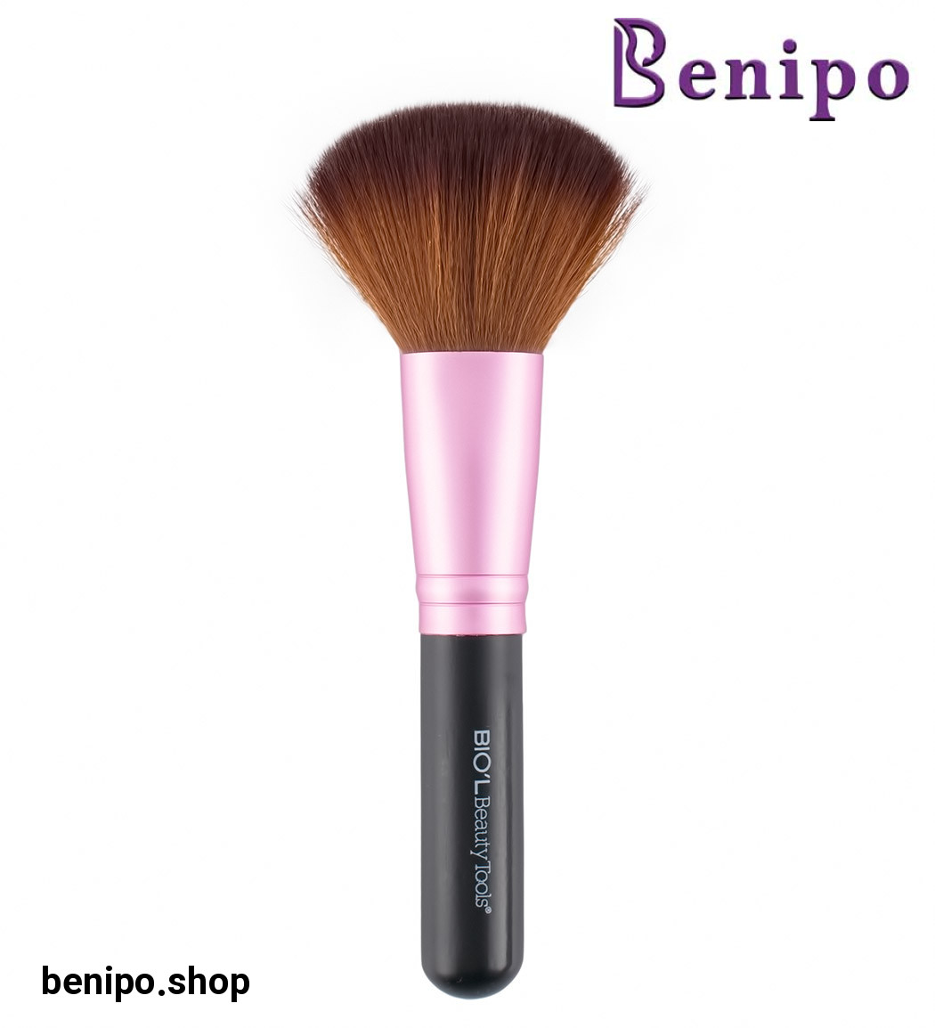 براش قلمی چوبی متوسط حجیم مناسب آرایش صورت