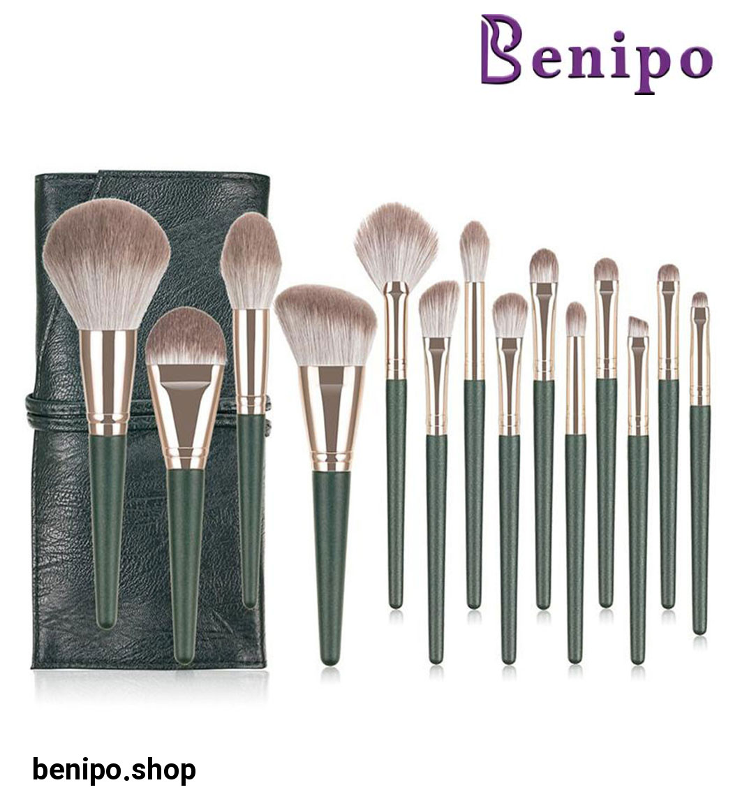 ست برس آرایشی مدل G1 رنگ سبز 14 عددی به همراه کیف