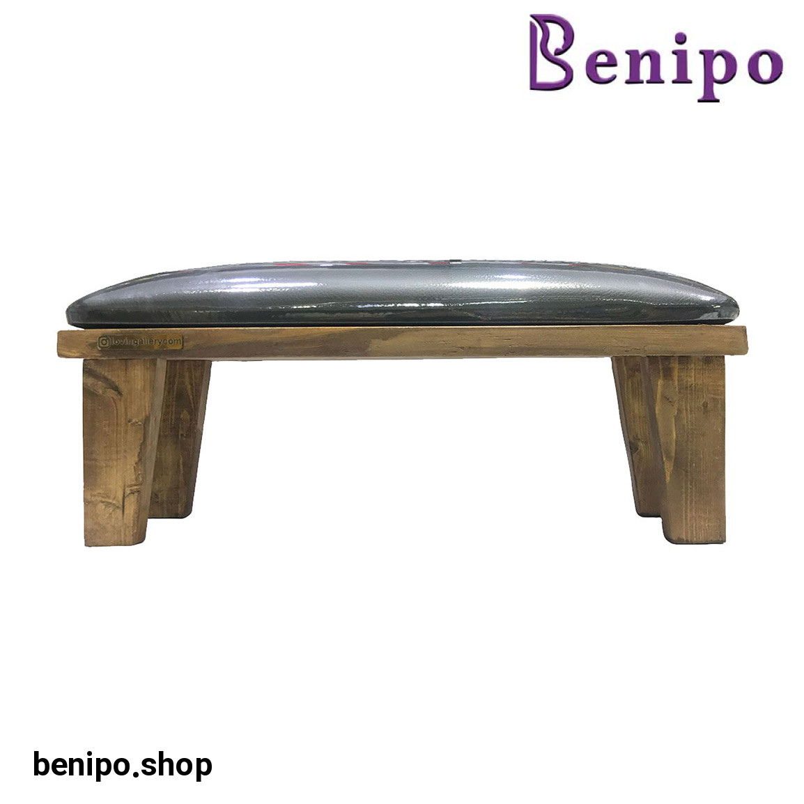 زیر دستی چوبی کاشت ناخن